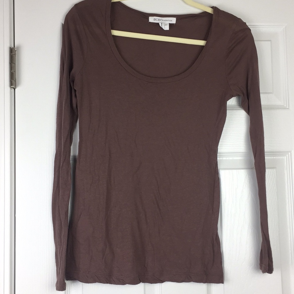 BCBGeneration scoop neck brown top